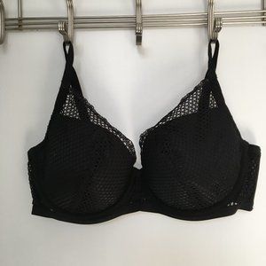 Victoria's Secret Plunge Bra - NWOT